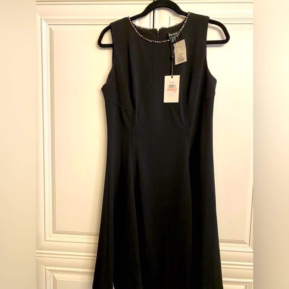 NWT DKNY Size 10 Black Sleeveless Fit and Flare Dress Party Christmas New Years
